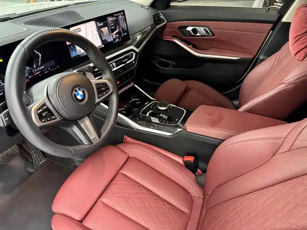 BMW 3 Series 2023