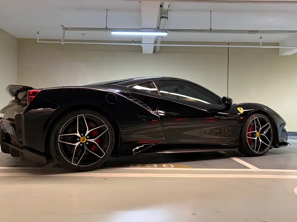 Ferrari 488 2016 — фото 14