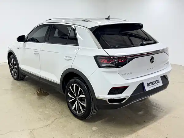 Volkswagen T-Roc 2023