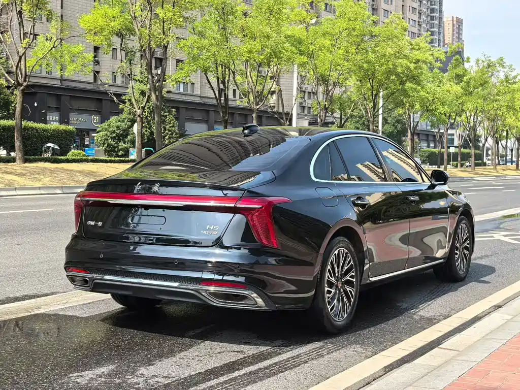 Hongqi H5 2024 — фото 7