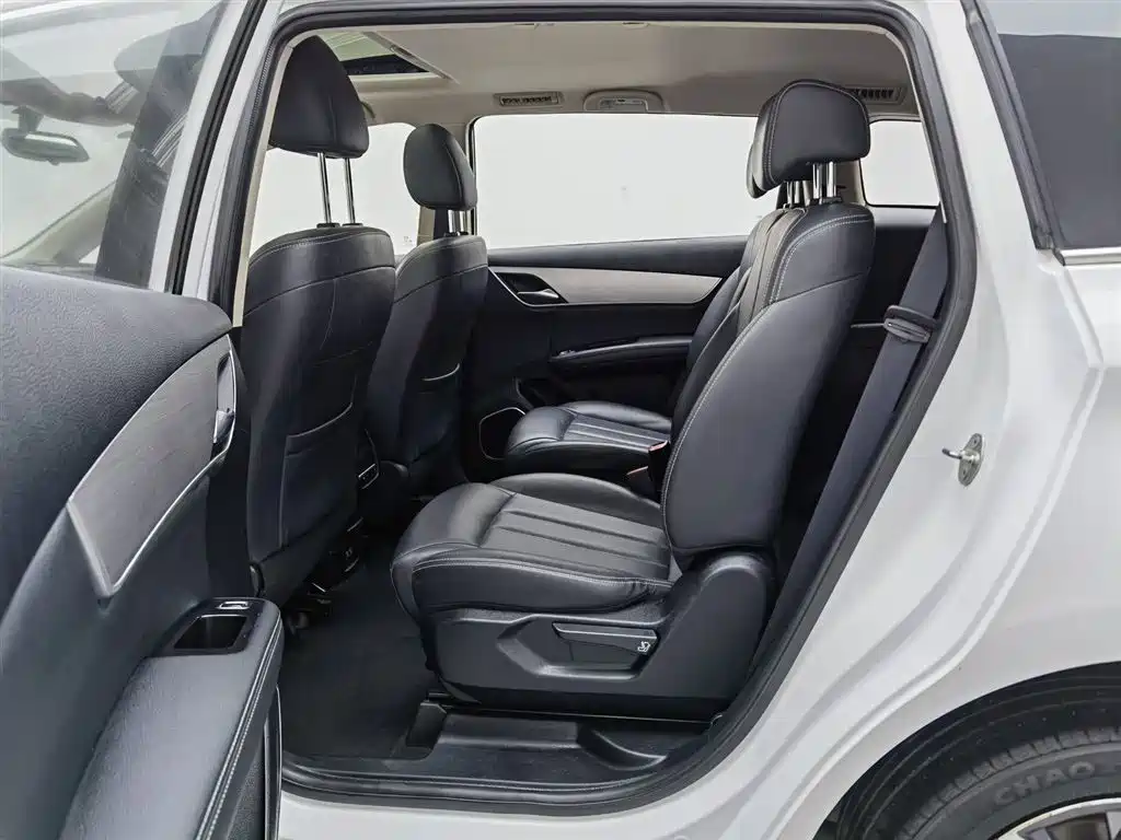 BYD MAX 2021 — фото 15