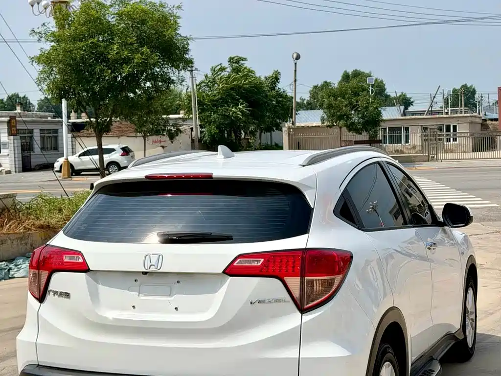 Honda Vezel 2019 — фото 10