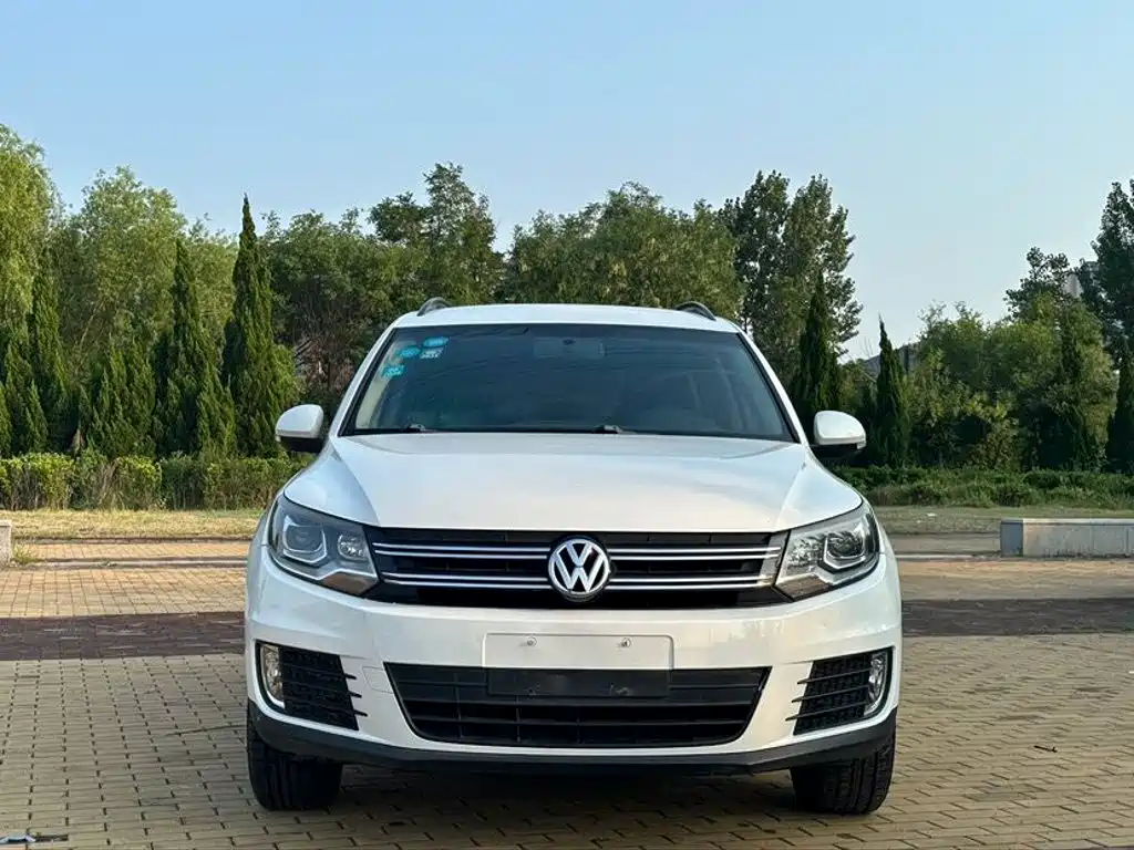 Volkswagen Tiguan 2014 — фото 2