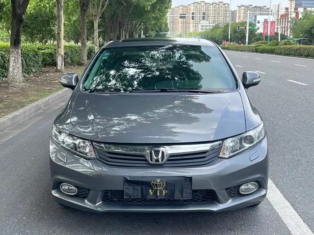Honda Civic 2012 — фото 2