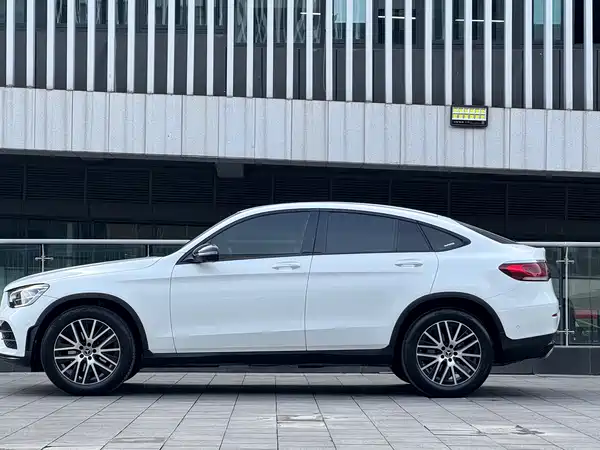 Mercedes-Benz GLC Coupe 2023