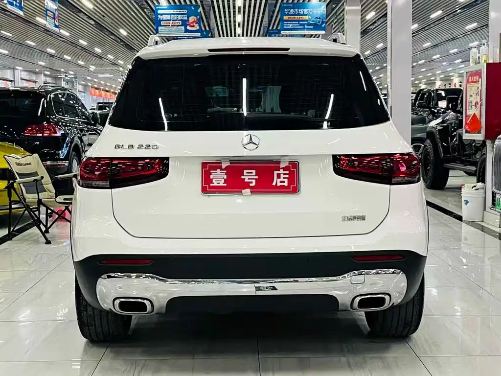 Mercedes-Benz GLB 2023 — фото 5