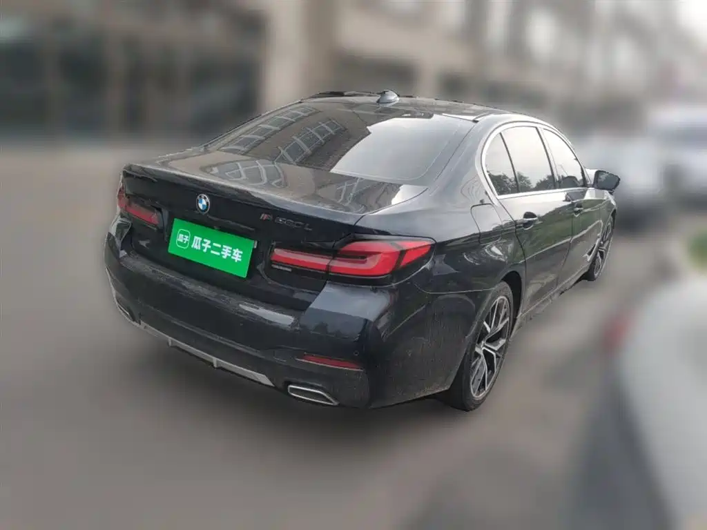 BMW 5 Series 2021 — фото 5