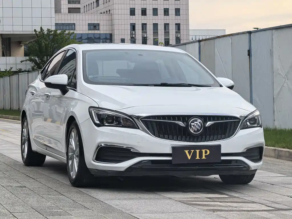 Buick Verano 2018 — фото 3