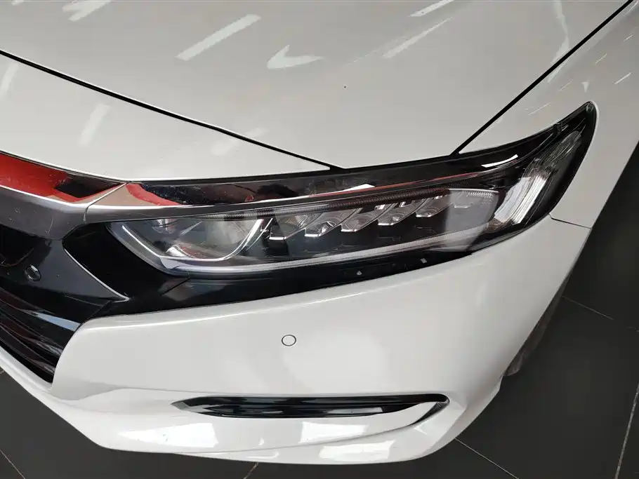 Honda Accord 2018 — фото 5