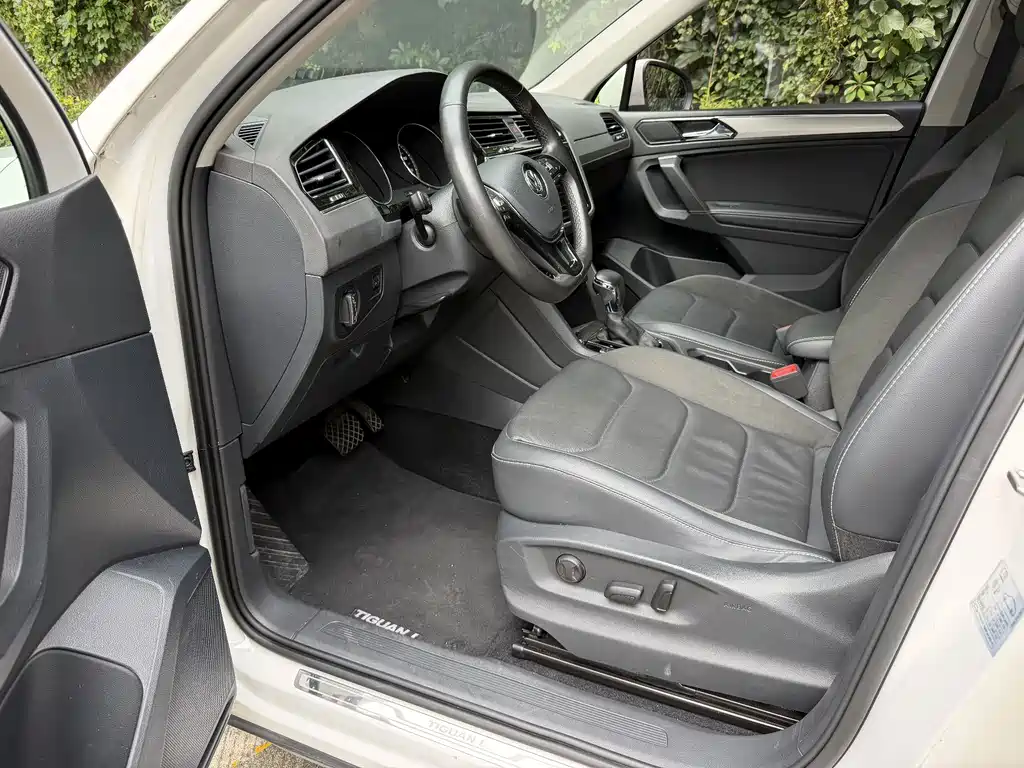Volkswagen Tiguan L 2020