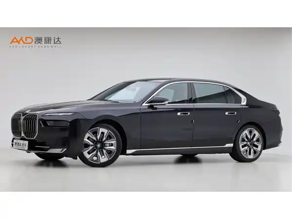 BMW 7 Series 2024