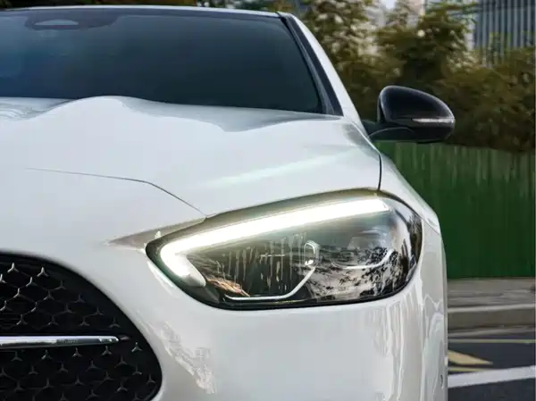 Mercedes-Benz C-Class 2023