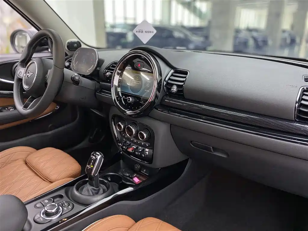 MINI Clubman 2023 — фото 12