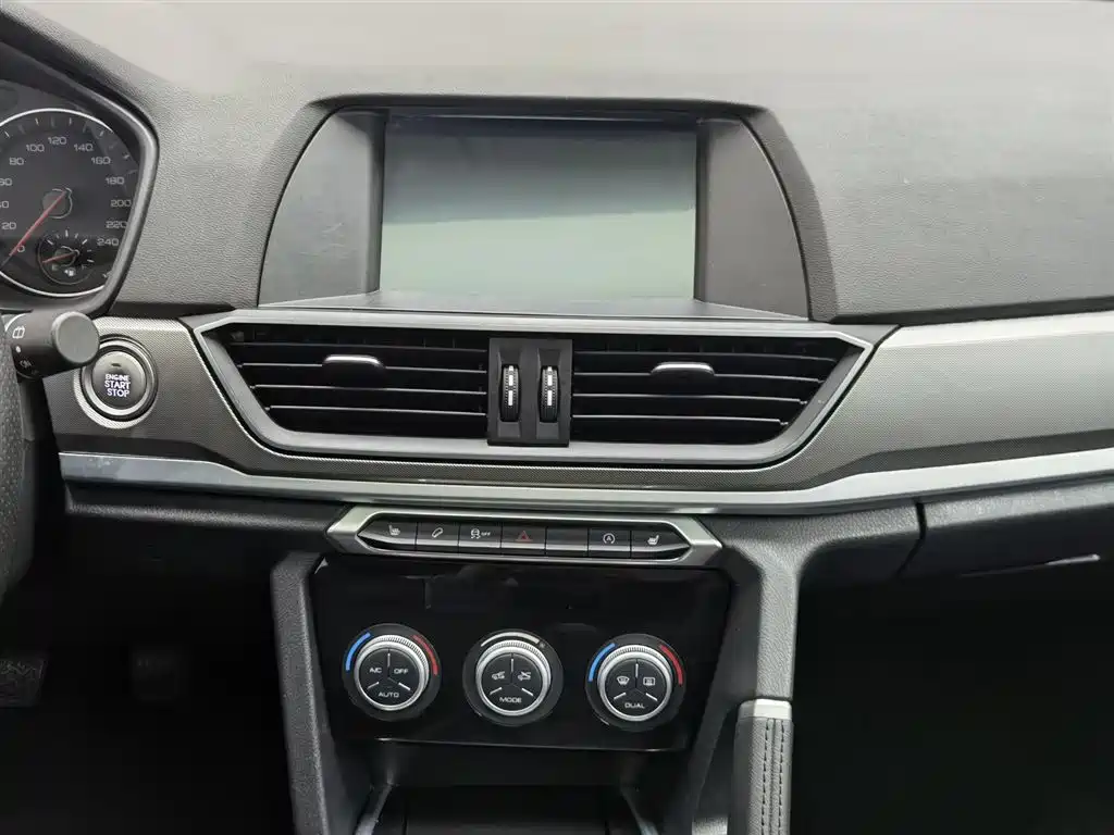 Haval H6 2020 — фото 12