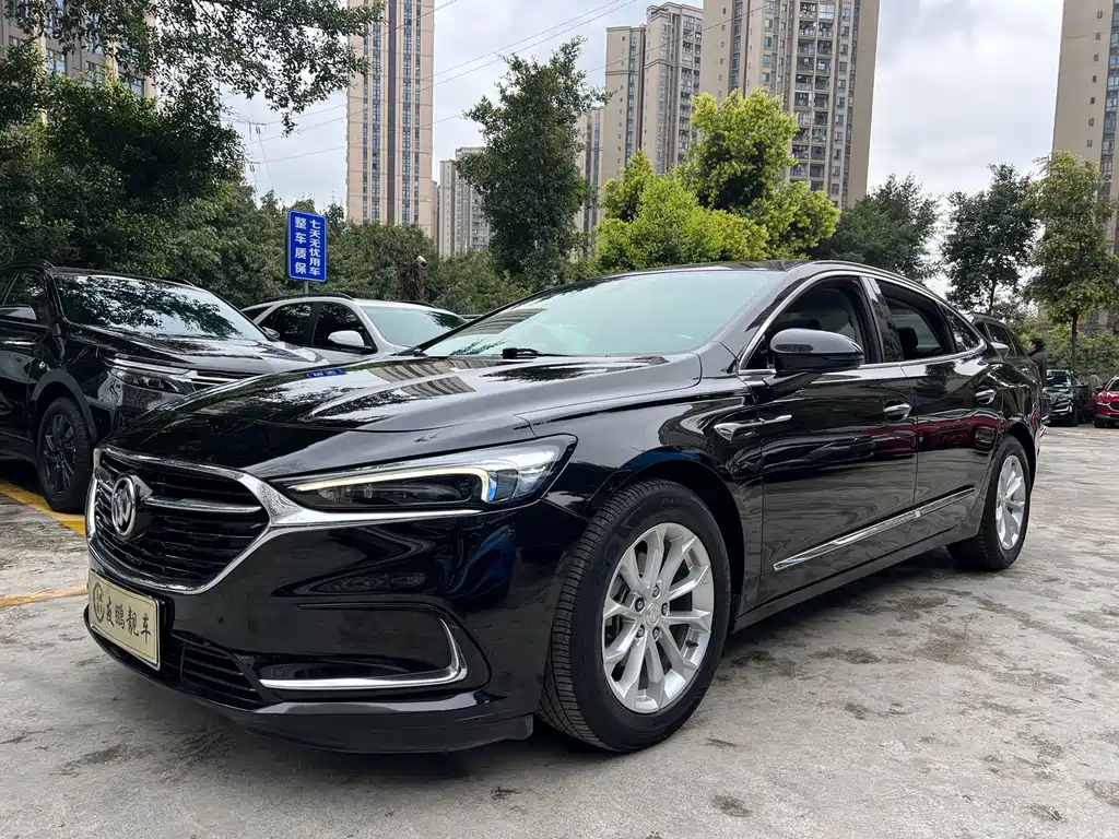 Buick LaCrosse 2021 — фото 1