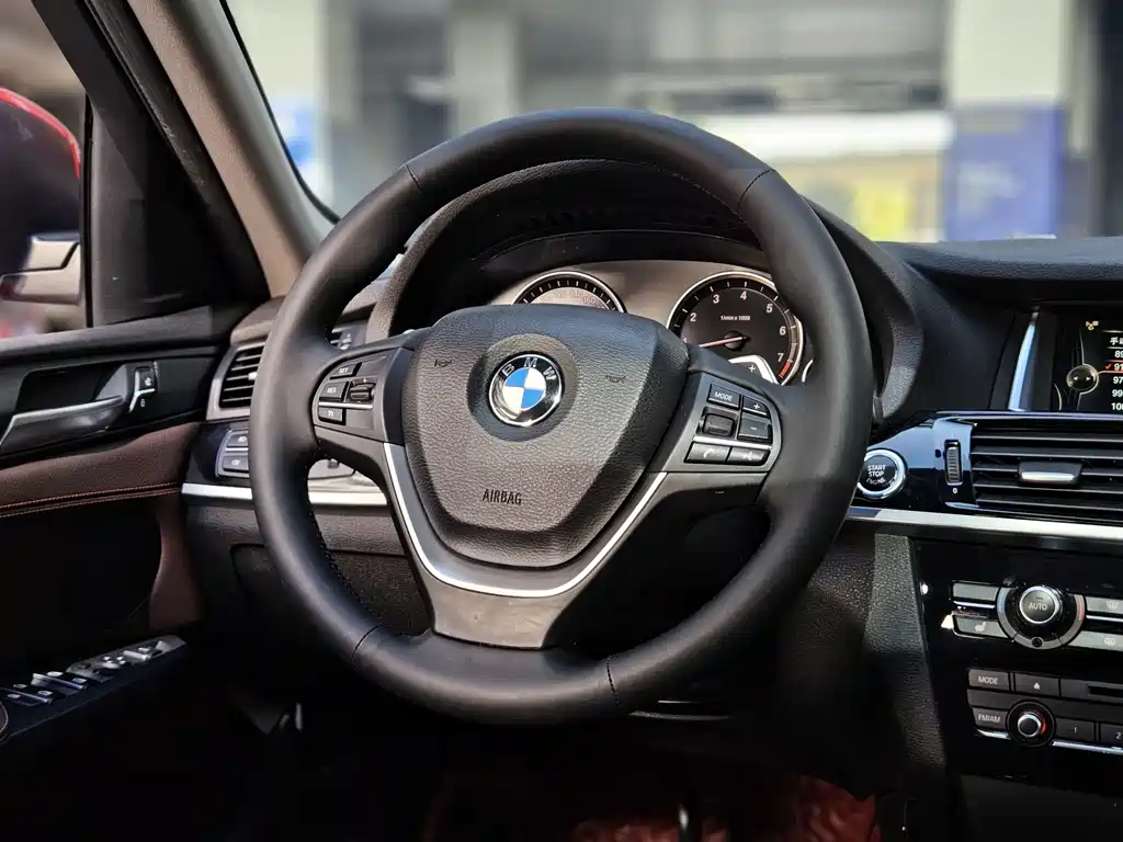 BMW X4 2014 — фото 13