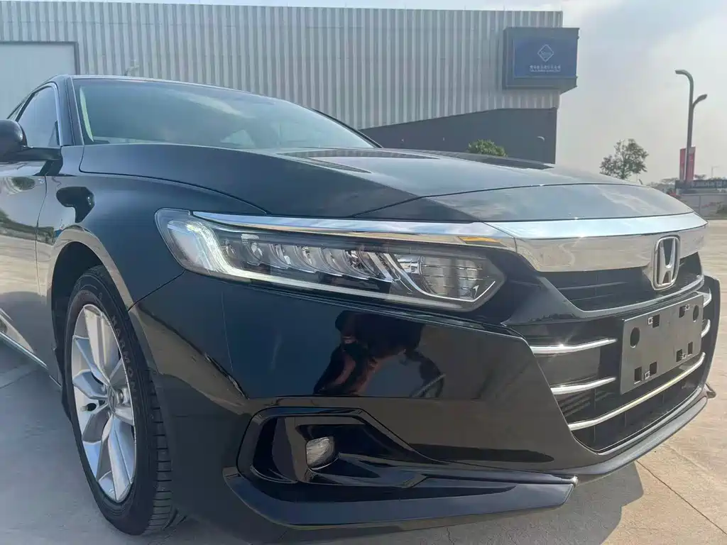 Honda Accord 2021 — фото 11