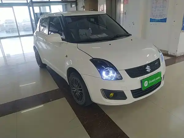 Suzuki Swift 2015