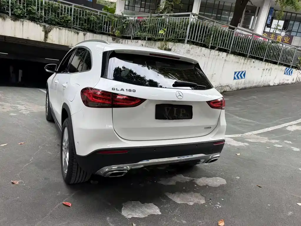 Mercedes-Benz GLA 2021 — фото 13
