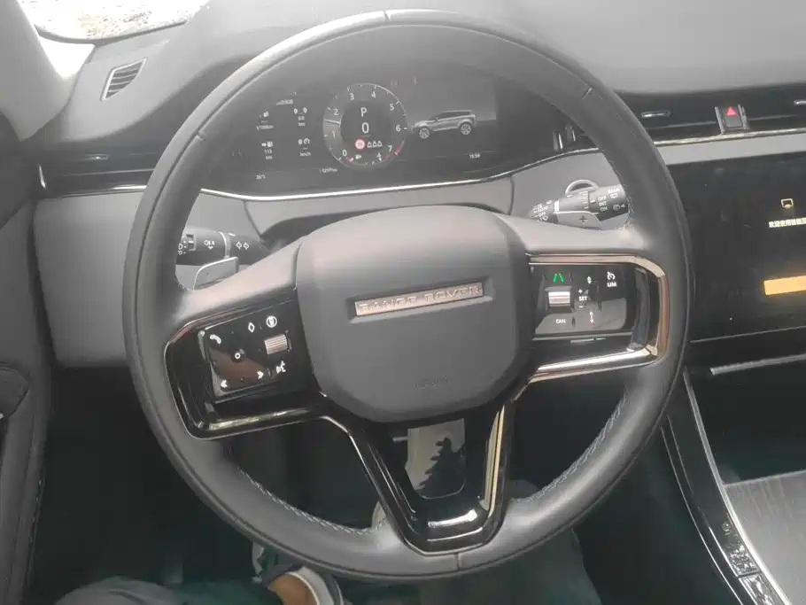 Land Rover Range Rover Evoque 2025 — фото 15