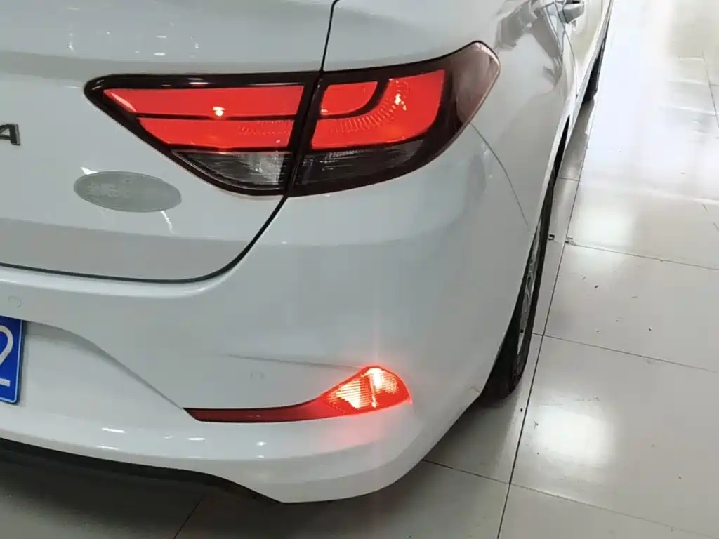 Hyundai Yuedong 2018 — фото 8