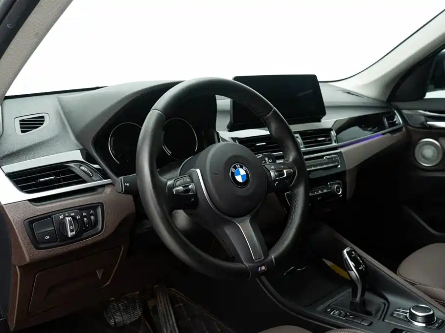BMW X1 2022 — фото 17
