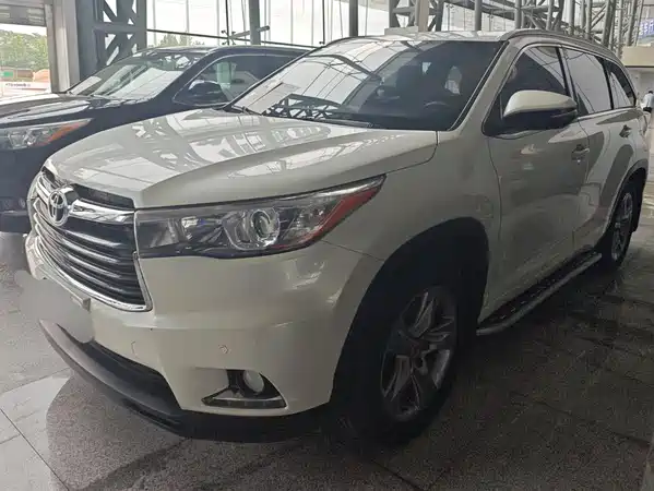 Toyota Highlander 2017
