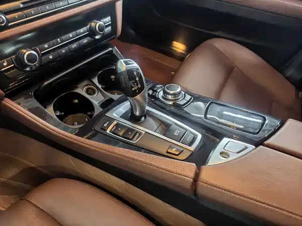 BMW 5 Series 2016