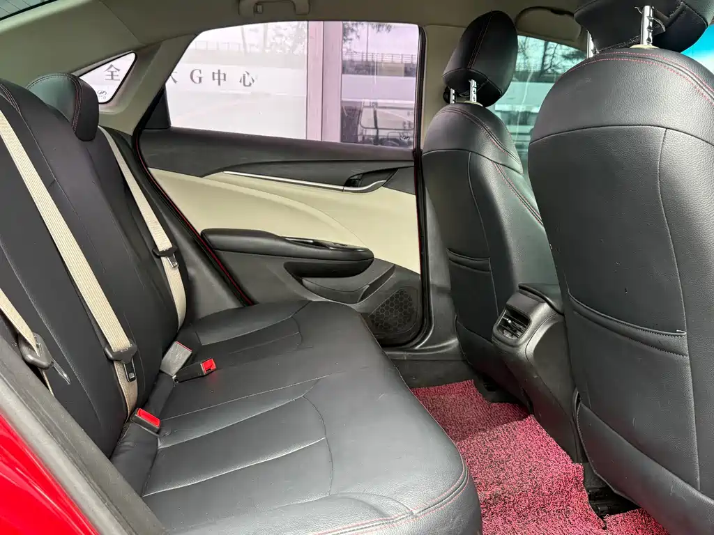 Buick Excelle GT 2019 — фото 13