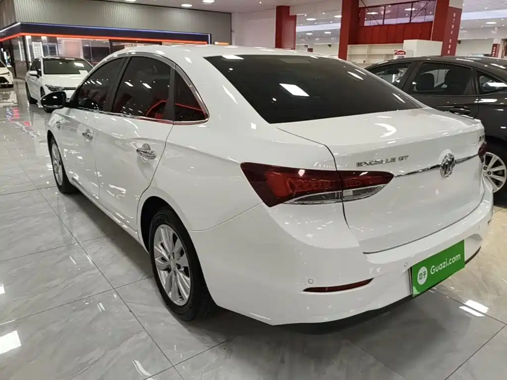 Buick Excelle 2021