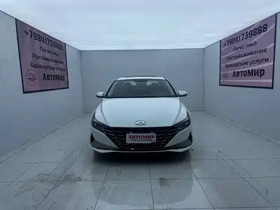 Hyundai Elantra 2023