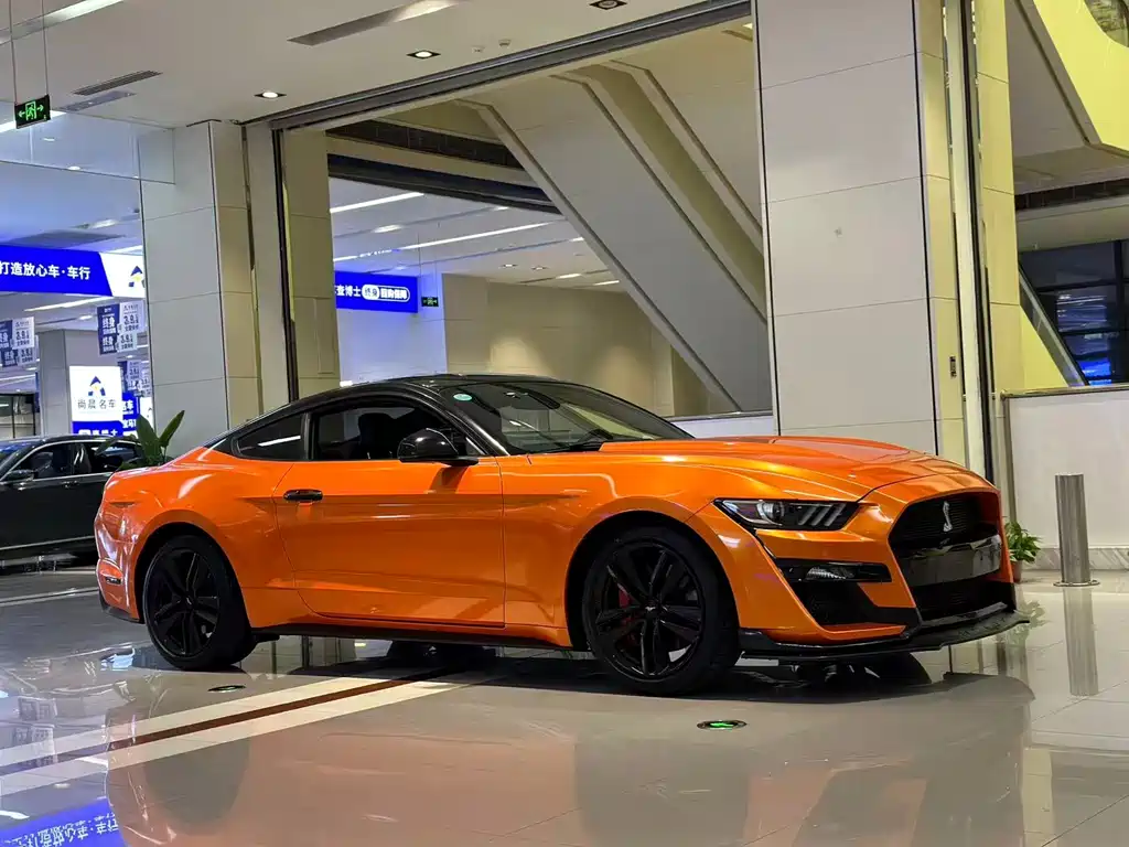 Ford Mustang 2018 — фото 2