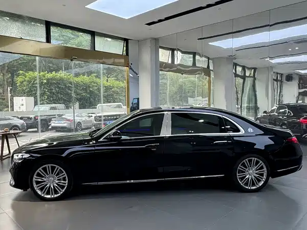 Mercedes-Benz Maybach S-Class 2022