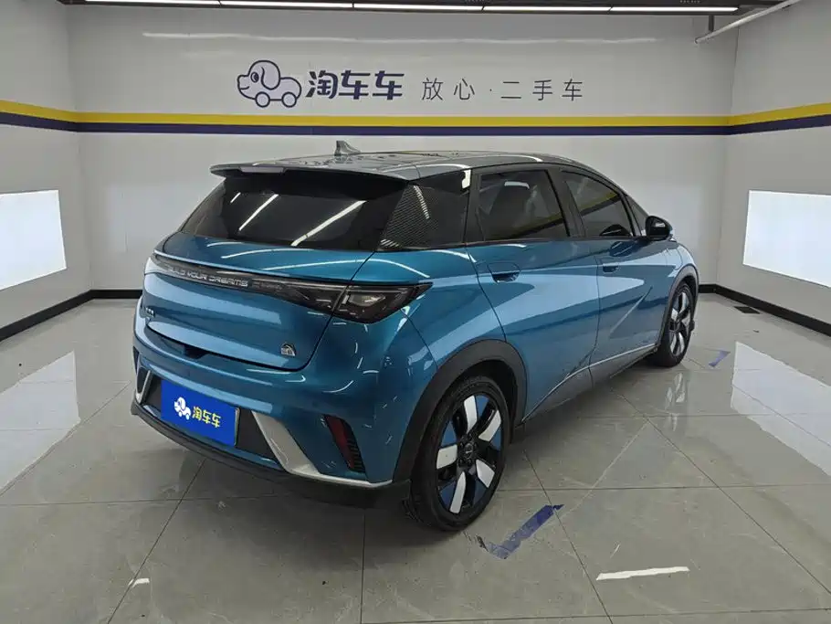 BYD Dolphin 2022