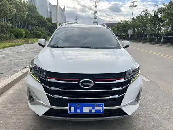 GAC Trumpchi GS3 2021