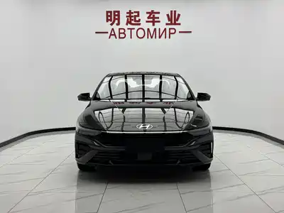 Hyundai Elantra 2023