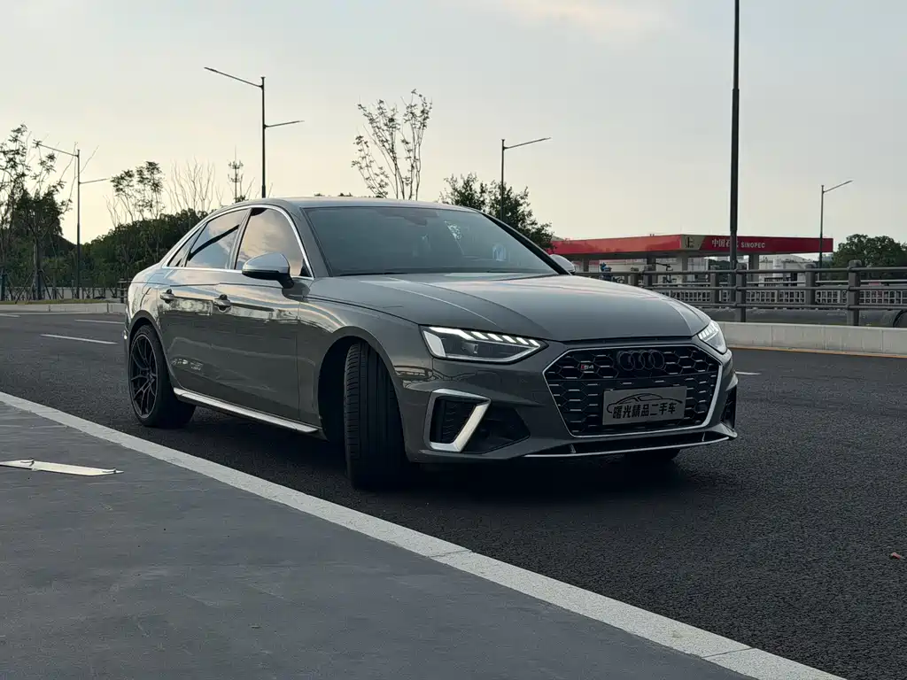 Audi S4 2022
