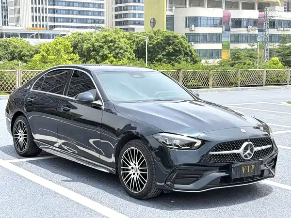 Mercedes-Benz C-Class 2022