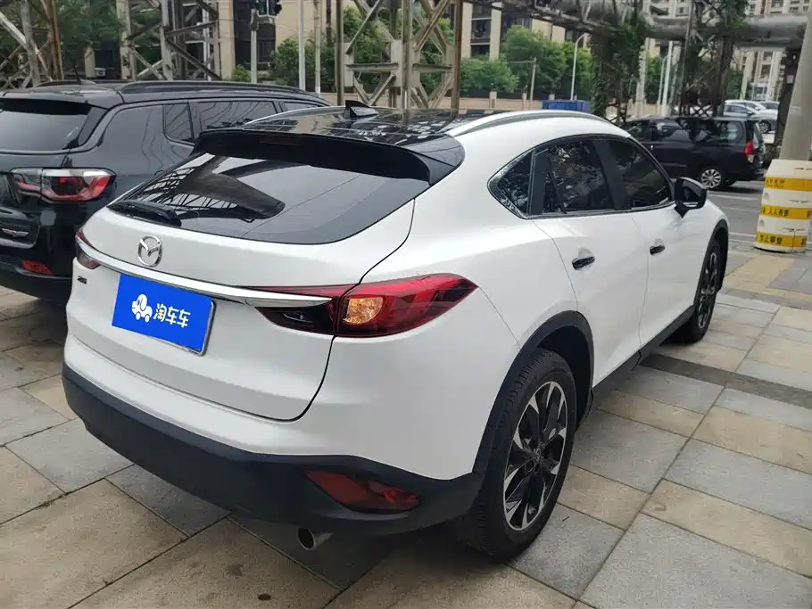 Mazda CX-4 2016 — фото 3