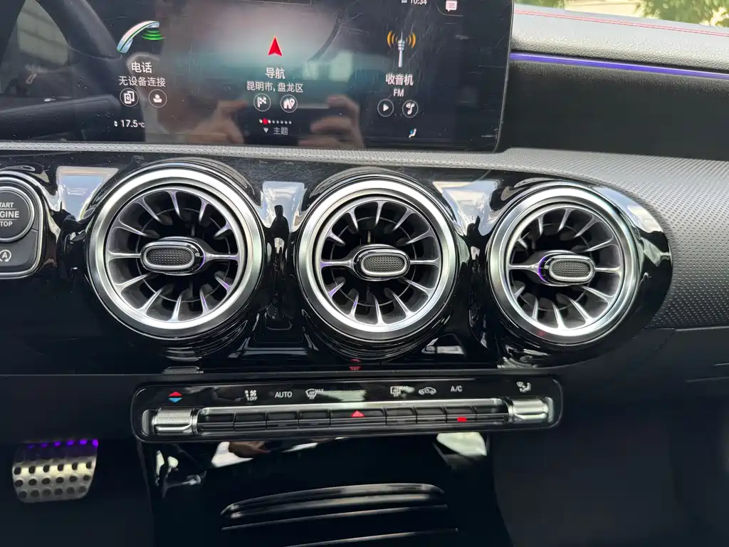 Mercedes-Benz CLA 2022 — фото 32