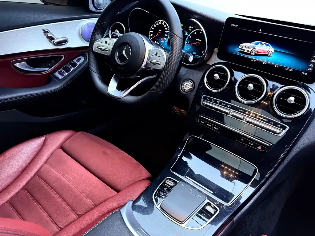 Mercedes-Benz C-Class 2020 — фото 26