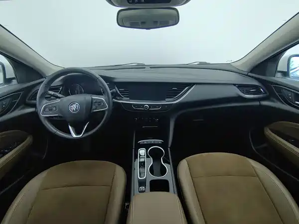Buick Regal 2021