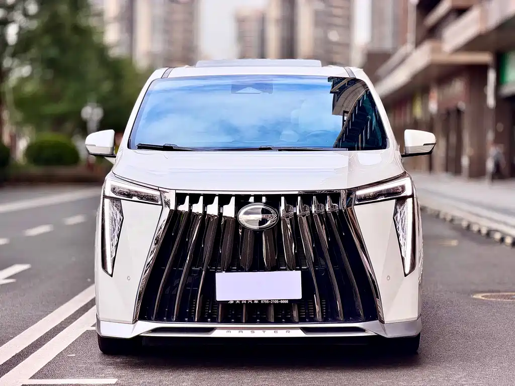 GAC Motor Trumpchi M8 2023 — фото 3