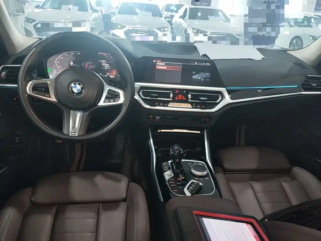 BMW 3 Series 2020 — фото 10