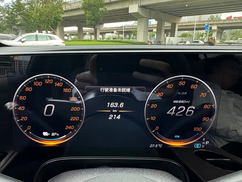 Mercedes-Benz GLC New Energy 2026 — фото 9