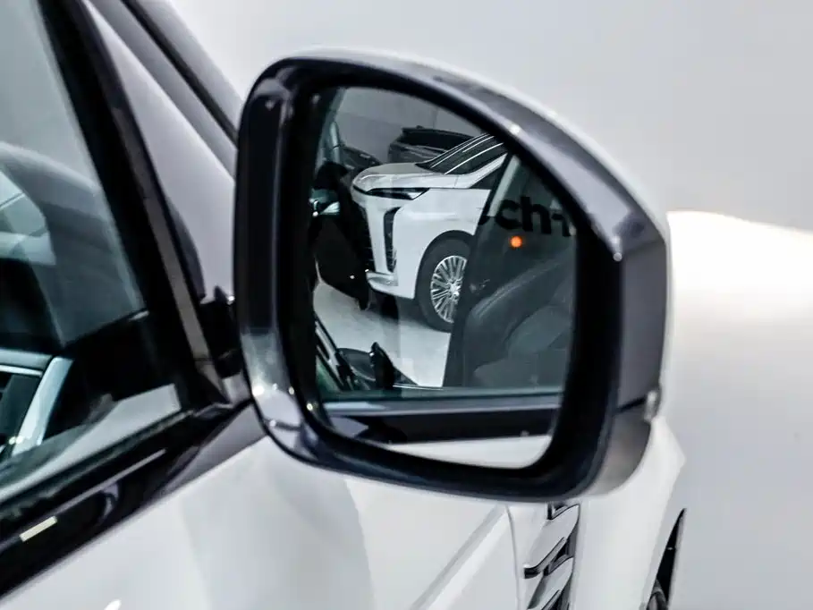 Land Rover Range Rover Sport 2020 — фото 25