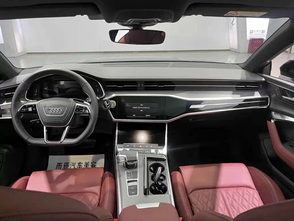 Audi A7L 2024 — фото 10
