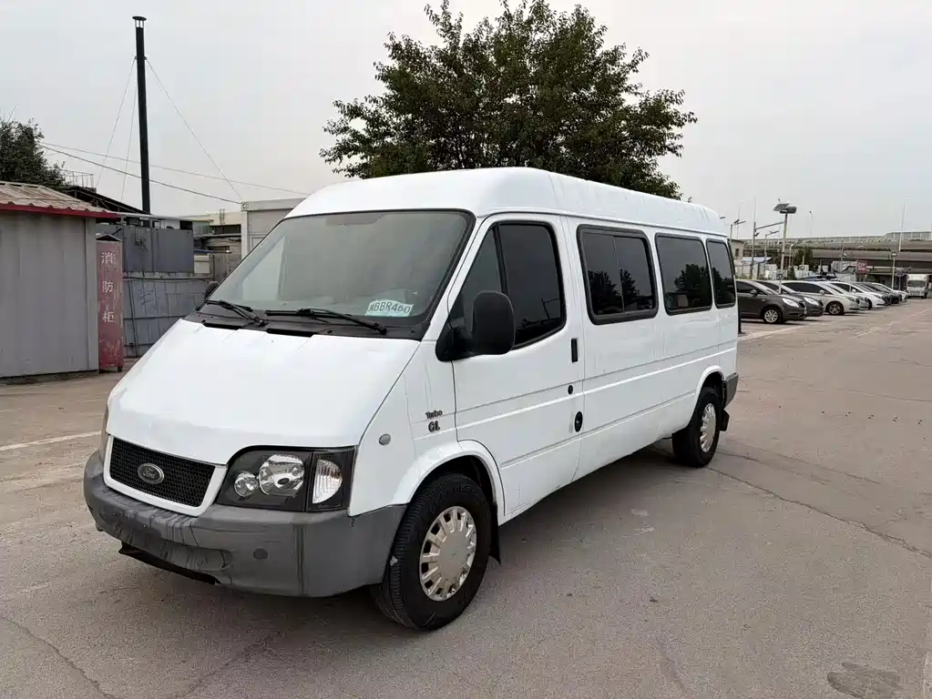 Ford Classic Transit 2015 — фото 1