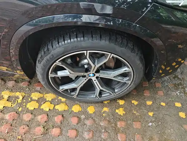 BMW X5 2025