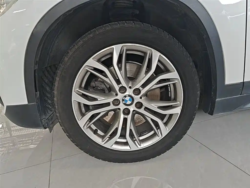 BMW X1 2019 — фото 23